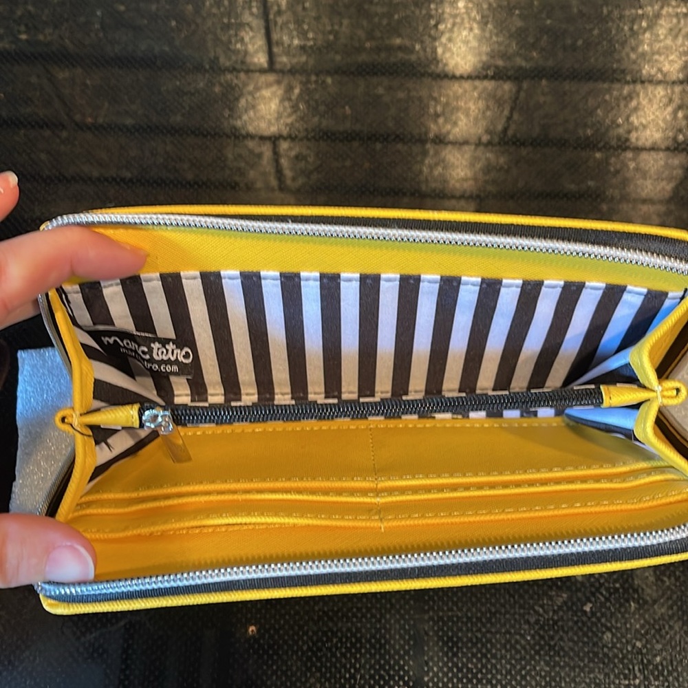 Marc Tetro Wallet Yellow Boston Terrier Frenchton Clutch Coin Purse Card holder - Picture 5 of 15